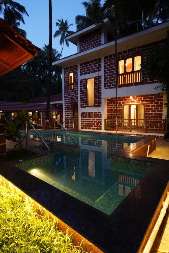 Villa The Chira House Alībāg Esterno foto