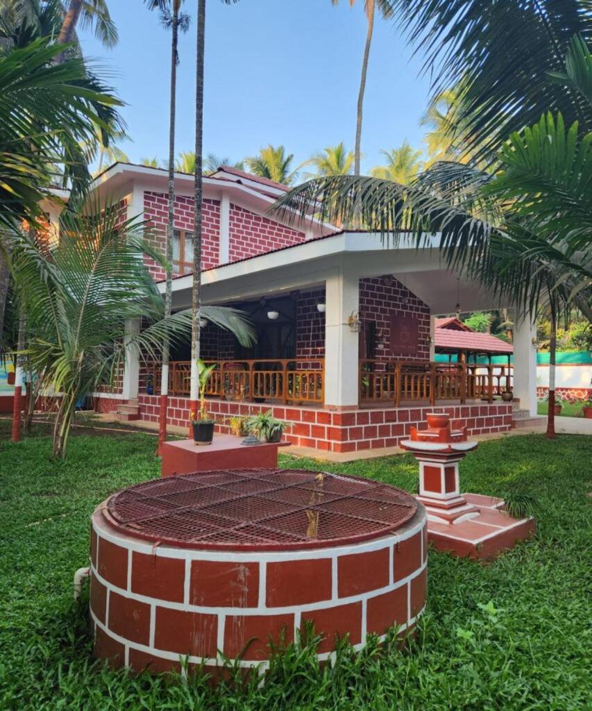Villa The Chira House Alībāg Esterno foto